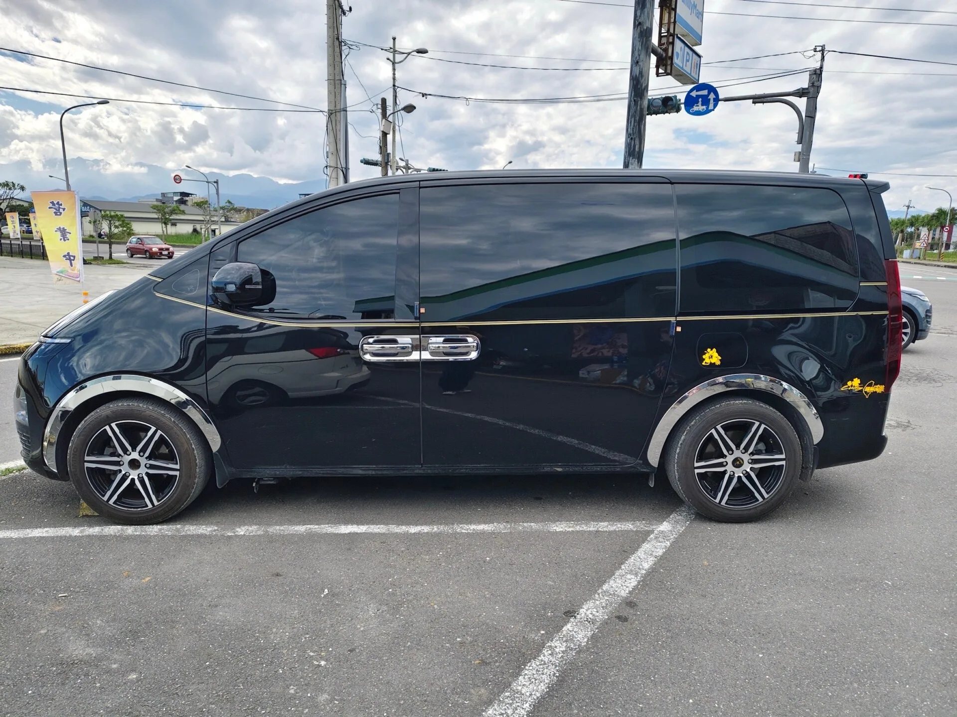 振作車隊-機場接送、長途接送、市區接送-開工